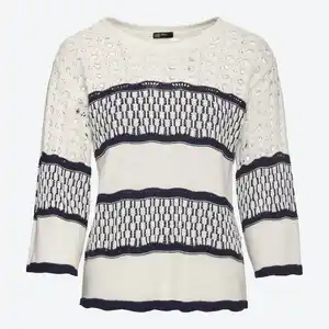 Damen-Pullover in Ajour-Design