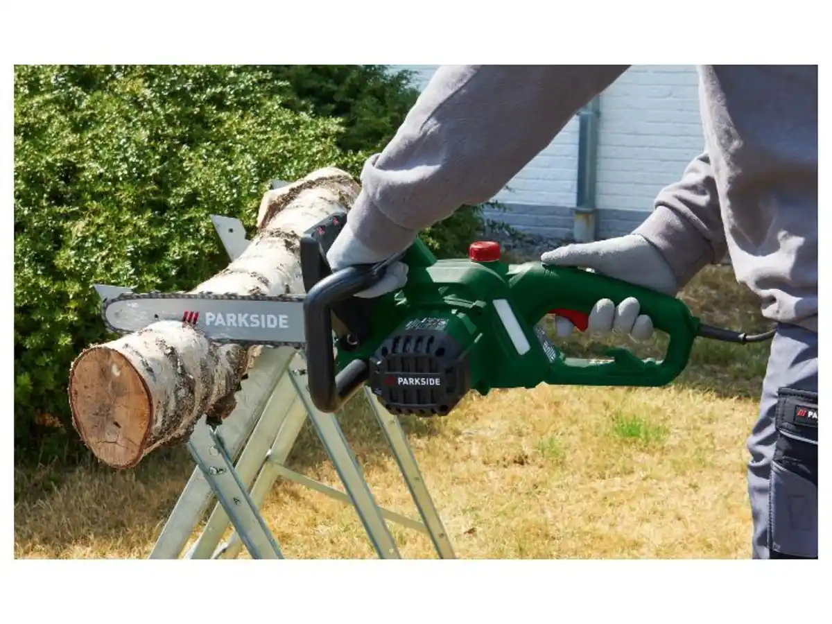 Bild 2 von PARKSIDE® Elektro-Kettensäge »PEKS 1600 C3«