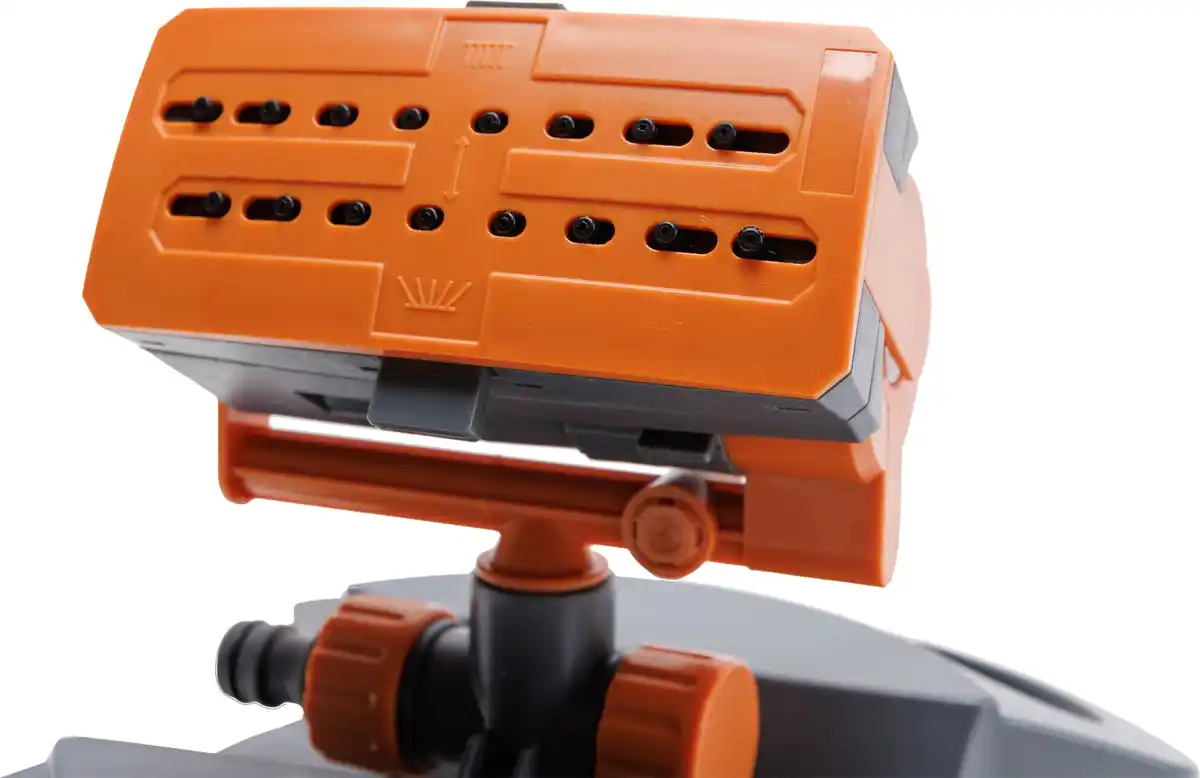 Bild 1 von Primaster Viereckregner mit 18 Düsen & Ständer