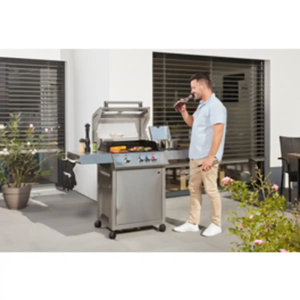 Bild 2 von Mr. GARDENER Gasgrill »Virginia«, 3 Brenner, Grillfläche: 62 x 43 cm, mit Unterschrank