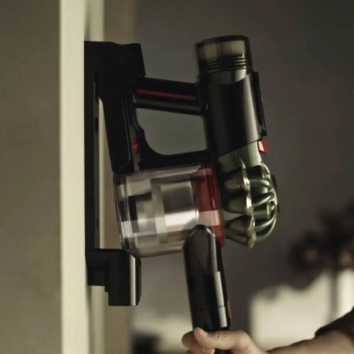 Bild 2 von Dyson V8 Cyclone