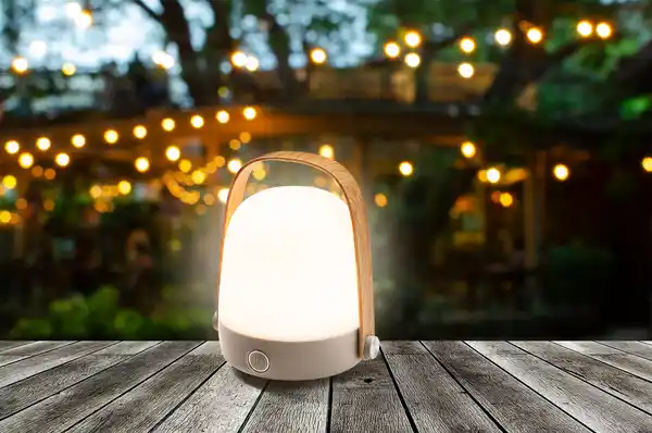 Bild 2 von IDEENWELT Outdoor Tischleuchte Taupe