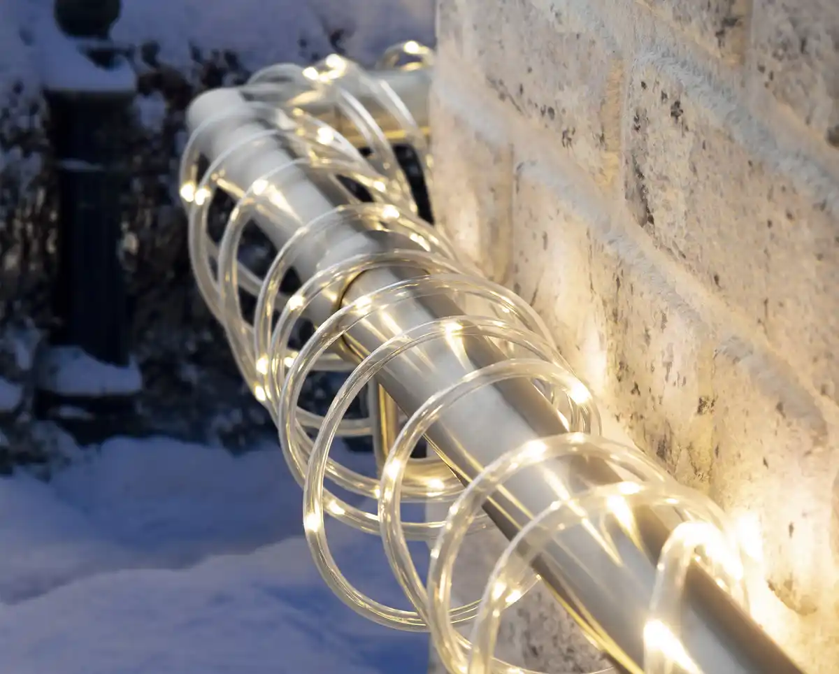 Bild 2 von IDEENWELT Solar-Lichterschlauch