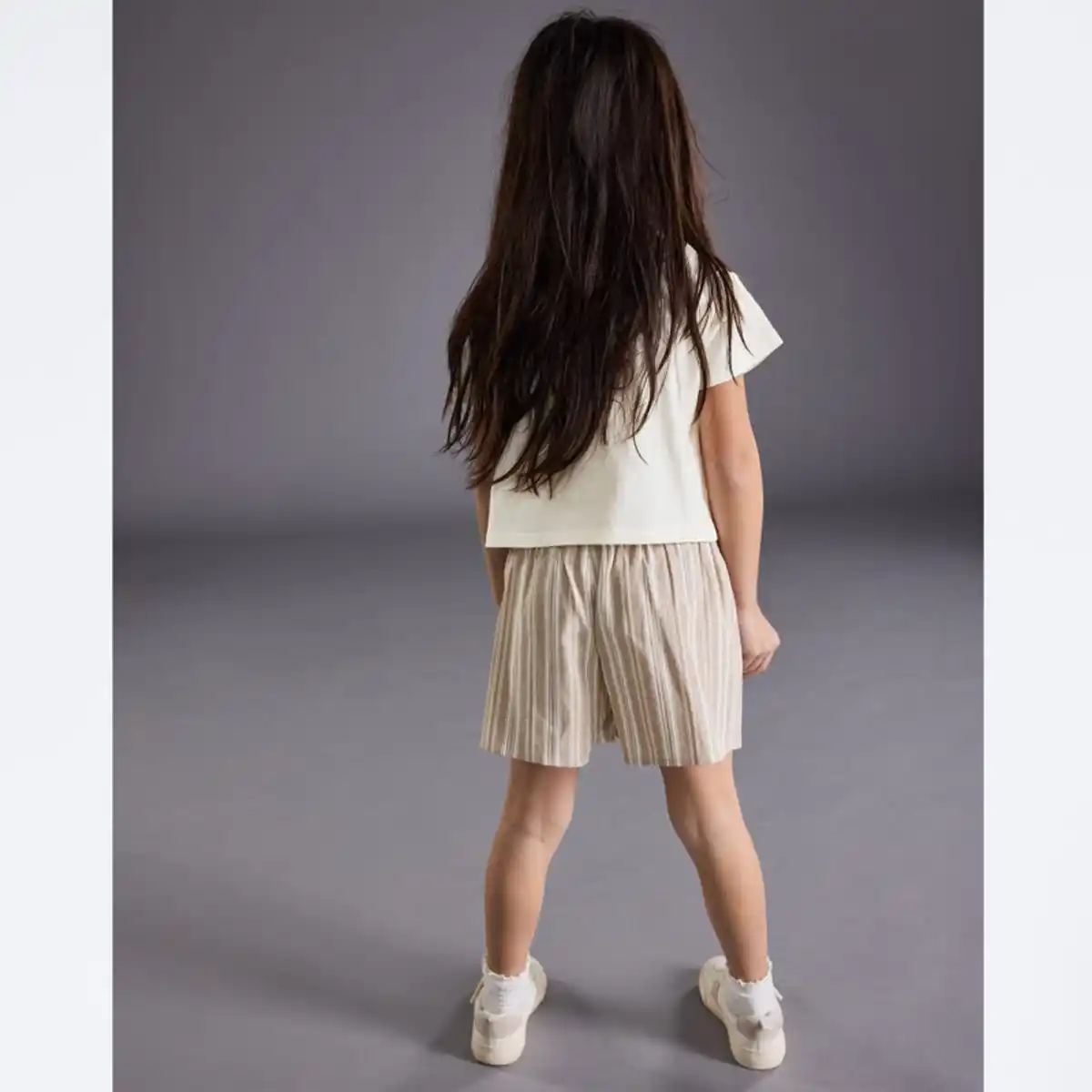 Bild 4 von Kinder-Mädchen-Set mit Stickerei, 2-teilig