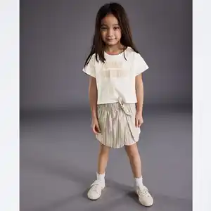 Kinder-Mädchen-Set mit Stickerei, 2-teilig