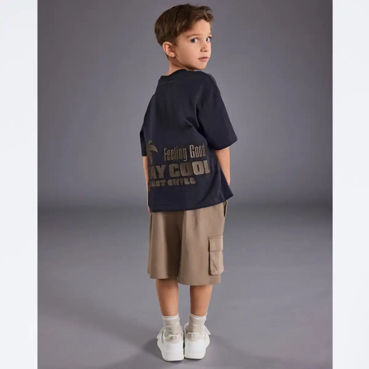 Bild 4 von Kinder-Jungen-Set mit Stickerei, 2-teilig