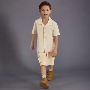 Kinder-Jungen-Set mit hohem Baumwollanteil, 2-teilig