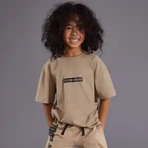 Kinder-Jungen-T-Shirt mit Aufdruck