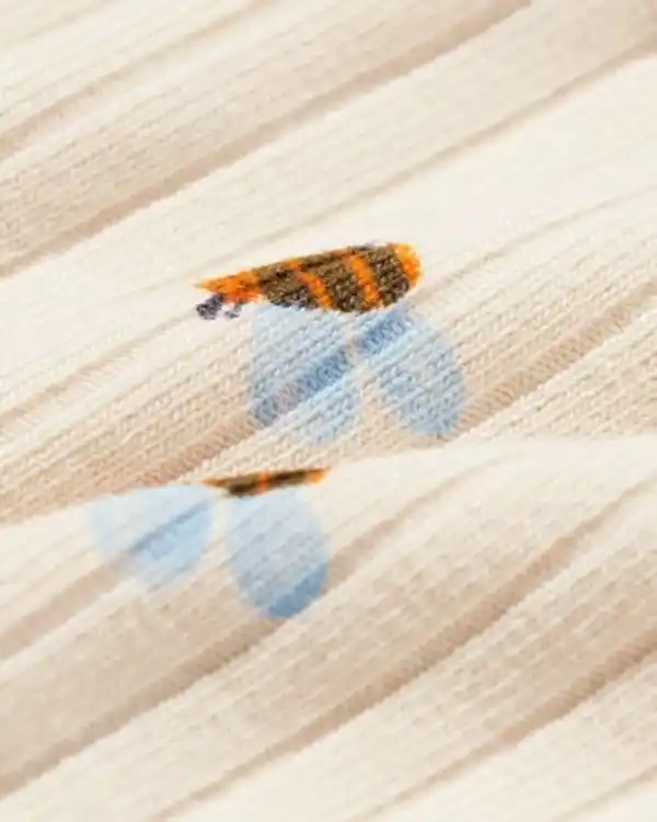 Bild 4 von Newborn-Strampler LENZING™ ECOVERO™-(Viskose), gerippt, Bienen ecru