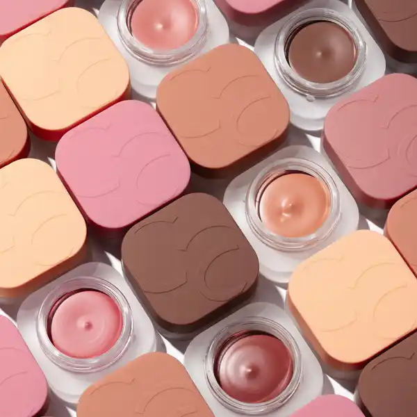 Bild 2 von Catrice Velvet Pudding Blurring Blush 40 Maple Mousse, 5 g