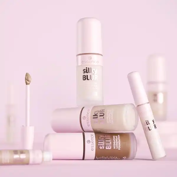 Bild 4 von essence Silky BLUR HYDRATING LONGWEAR FOUNDATION - 110, 30 ml