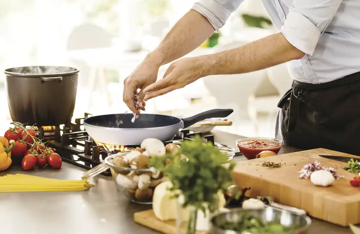 Bild 3 von IDEENWELT Alu-Pfanne