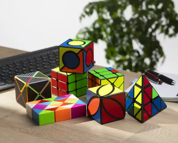 Bild 3 von IDEENWELT Zauberwürfel Pyramide