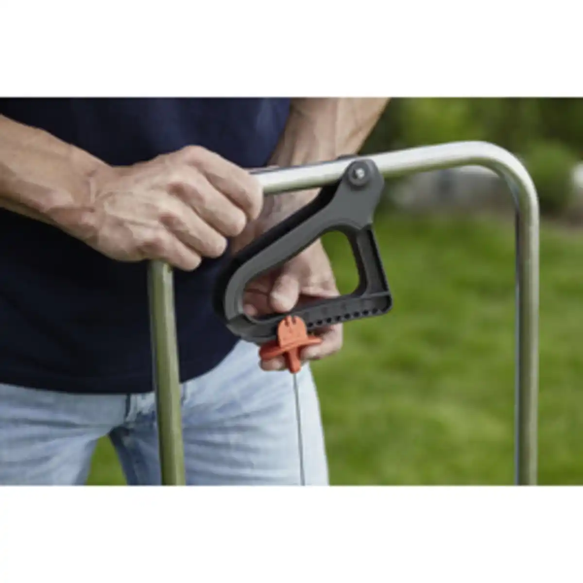 Bild 3 von GARDENA Streuwagen