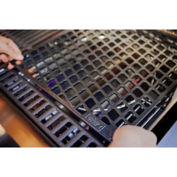 Bild 4 von WEBER Sear Grate »CRAFTED«, (BxHxT): 40.64 x 0.85 x 41.4 cm