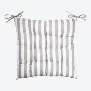 Stuhlkissen mit Bindebändern, ca. 45x45 cm