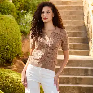 Damen-Pullover im Ajour-Design