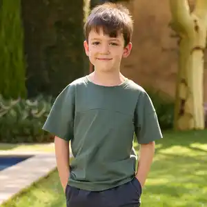 Kinder-Jungen-T-Shirt mit hohem Baumwollanteil