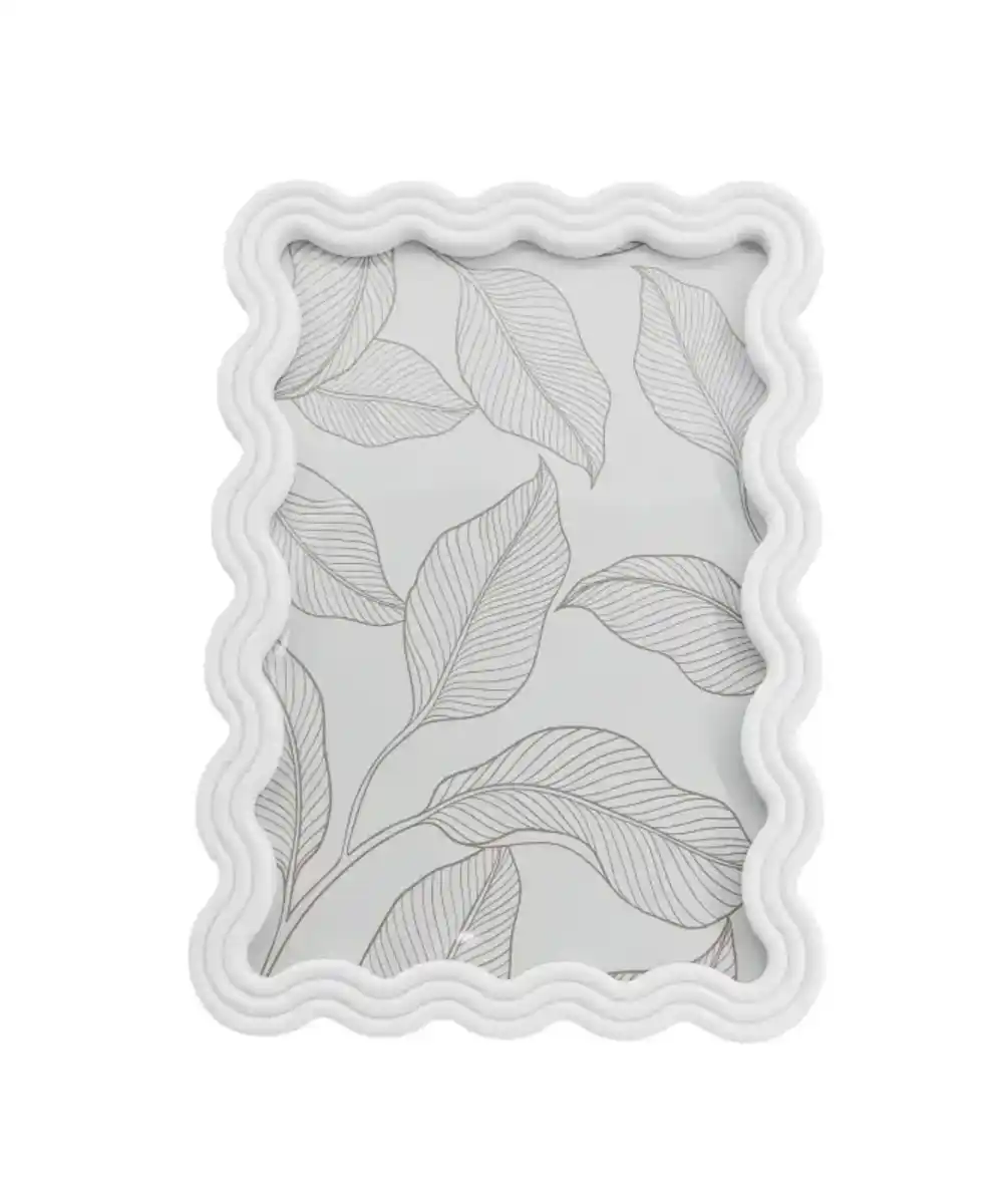 Bild 1 von Bilderrahmen mit Wellenrand und Standfuß, weiß