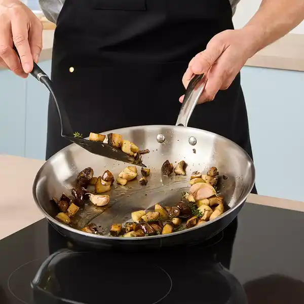 Bild 4 von CROFTON Bratpfanne