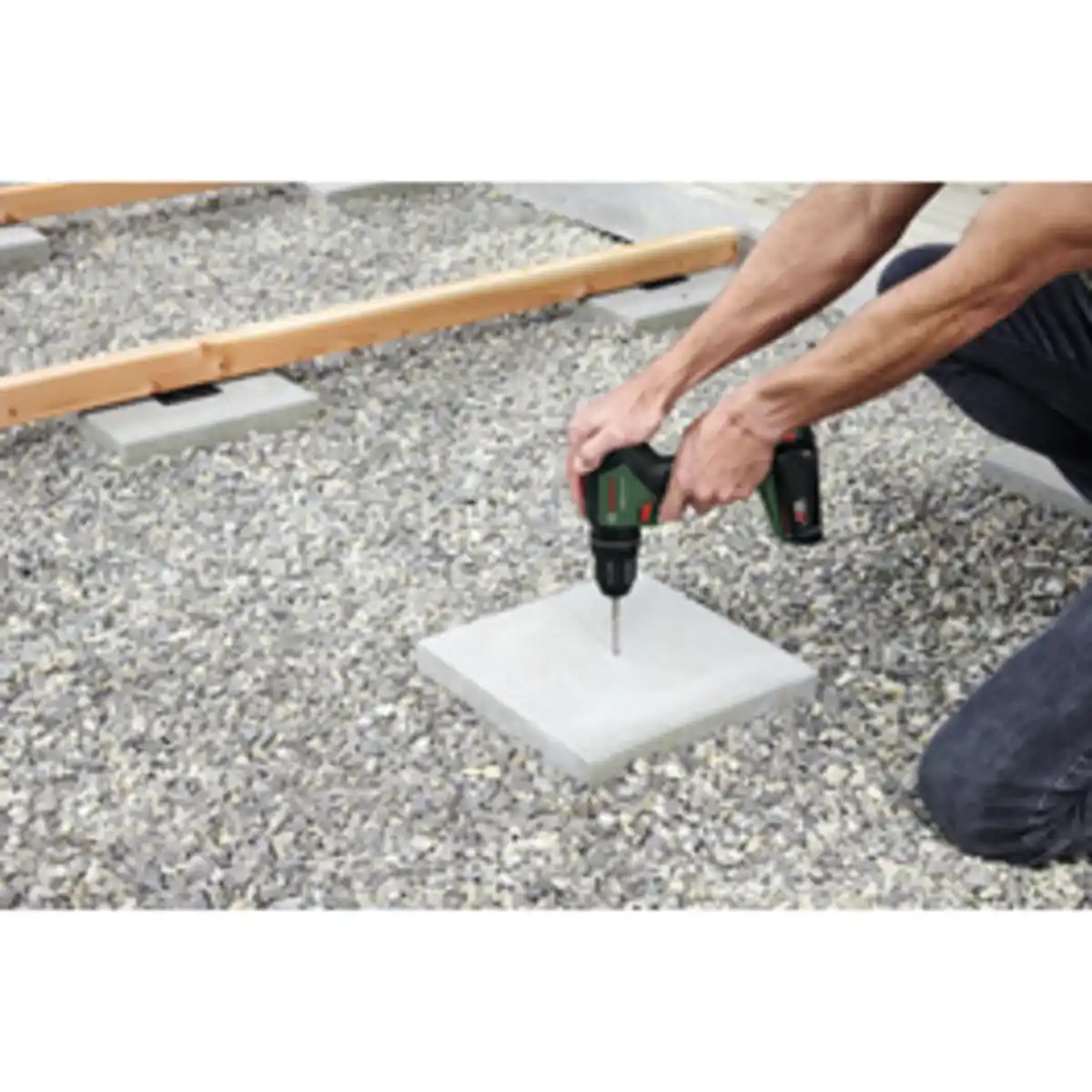 Bild 4 von BOSCH HOME & GARDEN Akku-Schlagbohrschrauber »UniversalImpact«, 18V-60, inkl. 1x 2,0 Ah Akku und Ladegerät