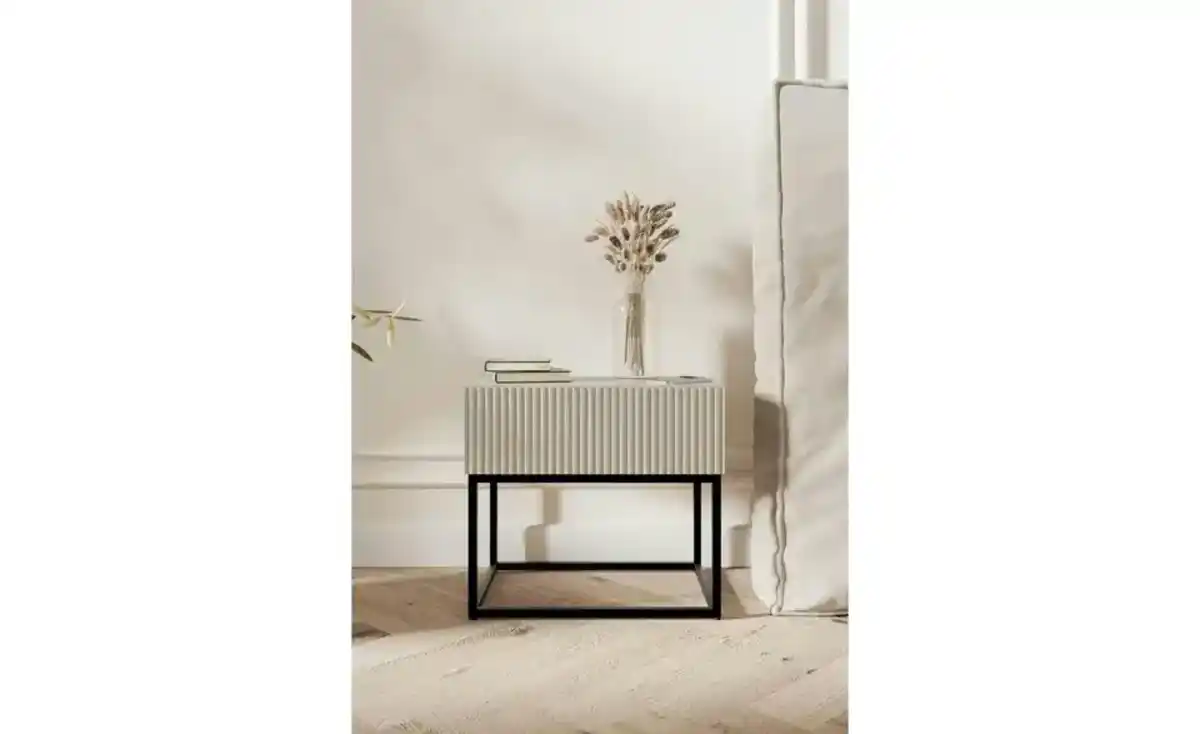 Bild 1 von Selsey Nachtkommode mit Kufengestell Veldio