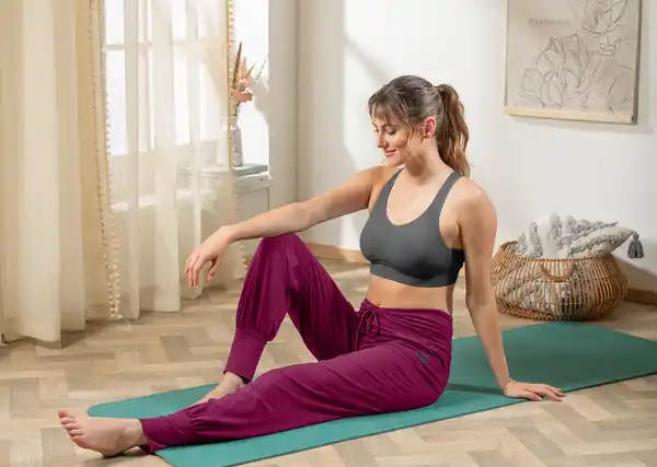 Bild 3 von IDEENWELT Yogapants beere Gr. L