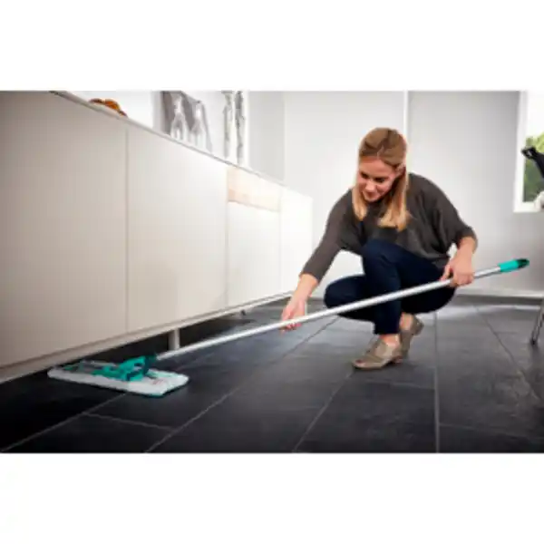 Bild 3 von LEIFHEIT Bodenwischer »Profi XL Micro Duo Alu«, inkl. Micro-Duo Wischbezug und Superduster XL, türkis