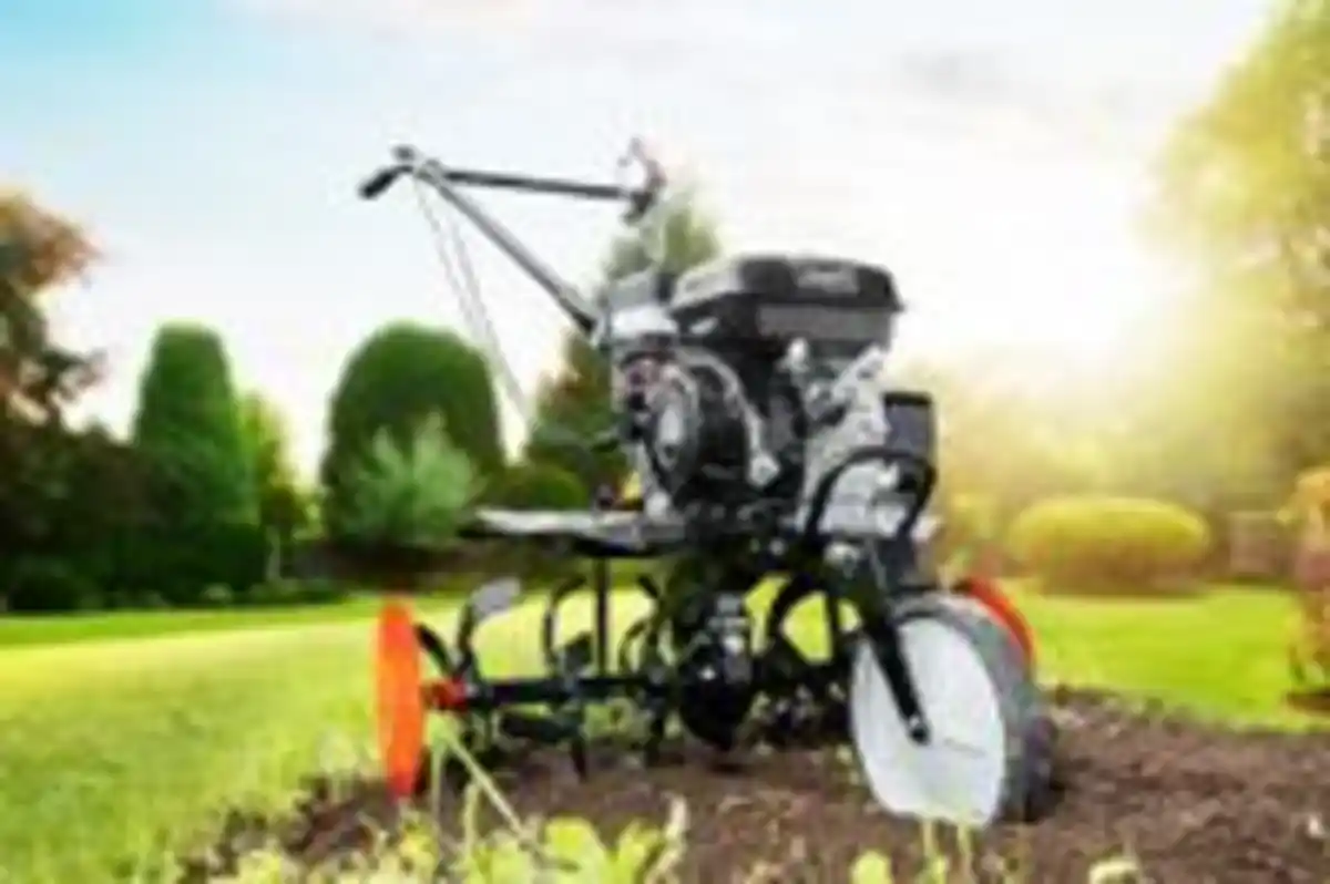 Bild 3 von Benzin Motorhacke MTP750