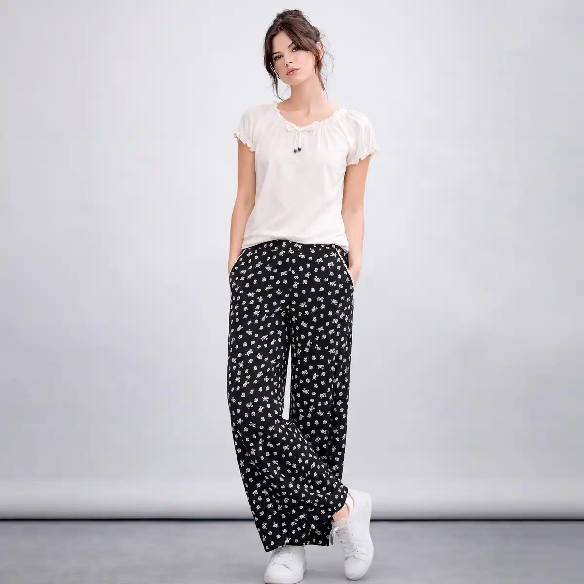 Bild 1 von Damen-Hose mit elastischem Bund