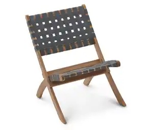 Zusammenklappbarer Gartensessel mit Gurtgeflecht