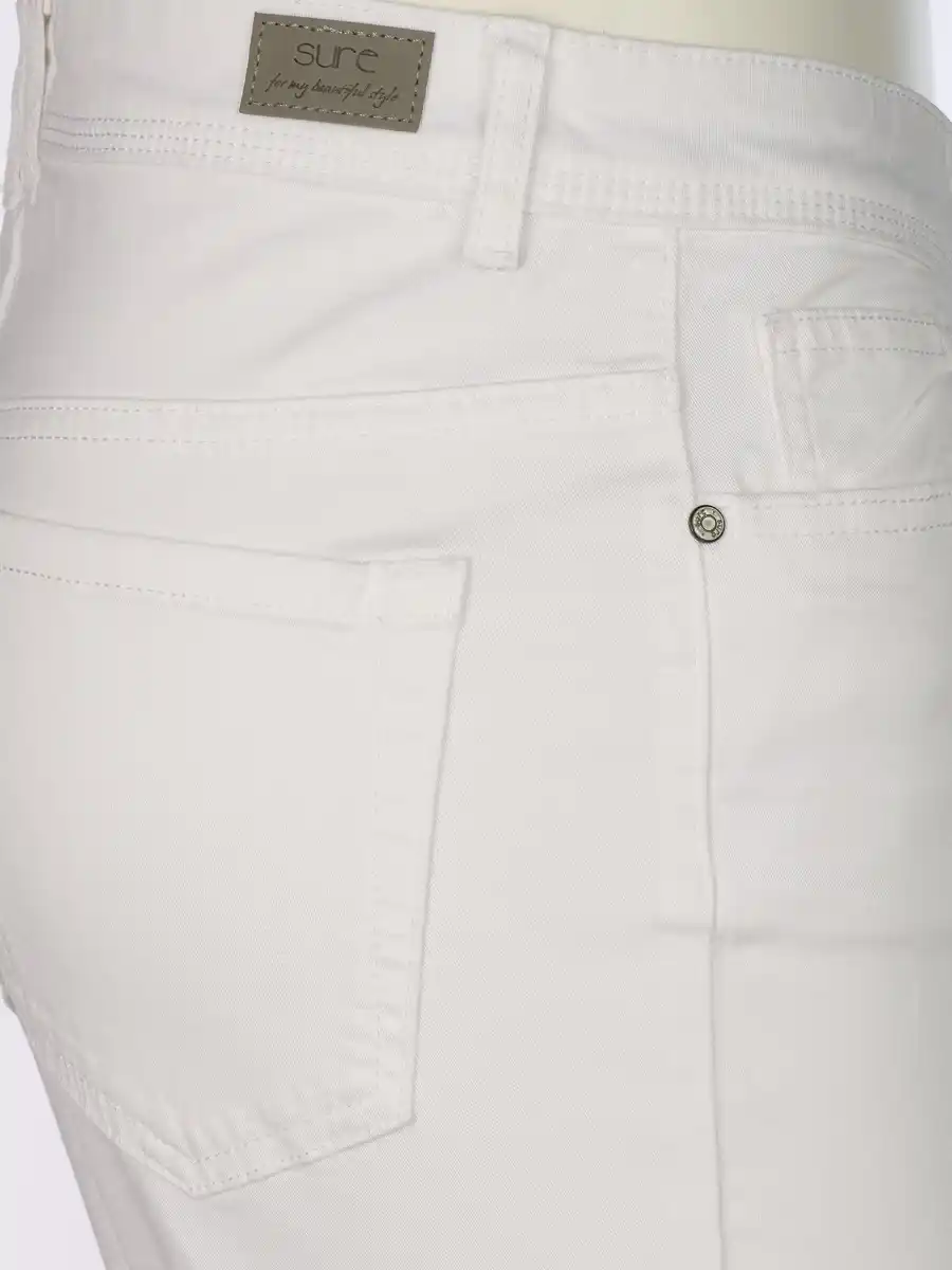 Bild 4 von Damen Capri Hose in Slim Fit Weiß