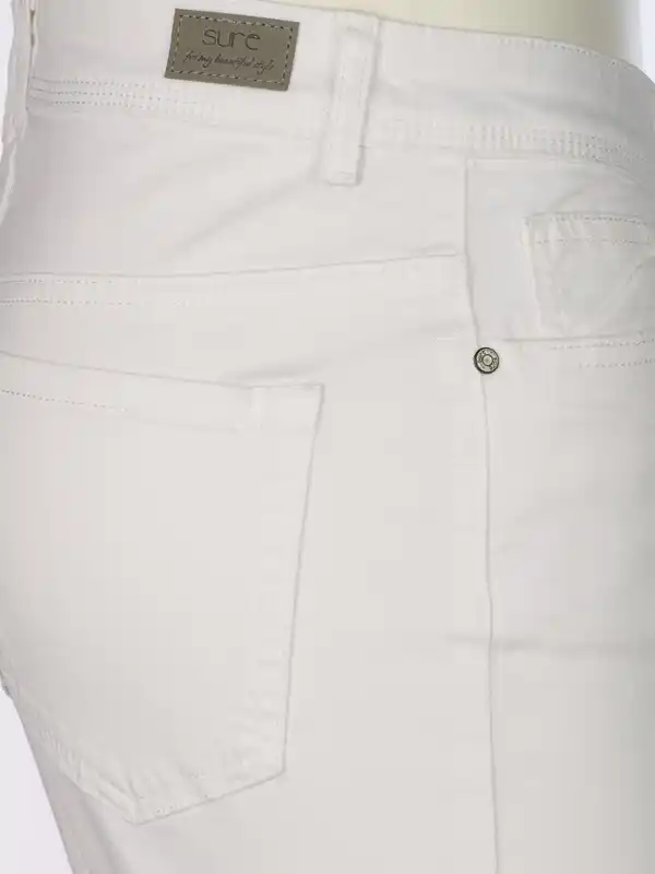 Bild 4 von Damen Capri Hose in Slim Fit Weiß