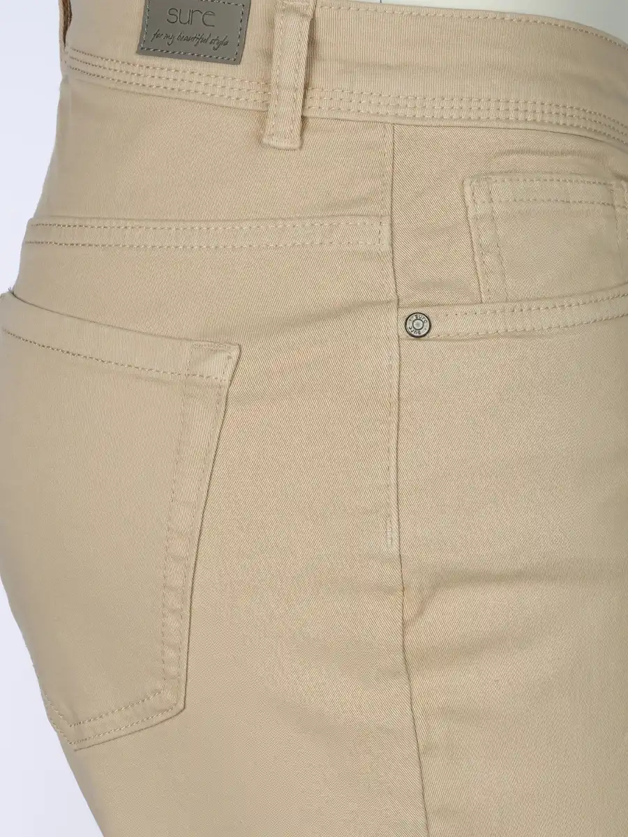 Bild 4 von Damen Capri Hose in Slim Fit Beige