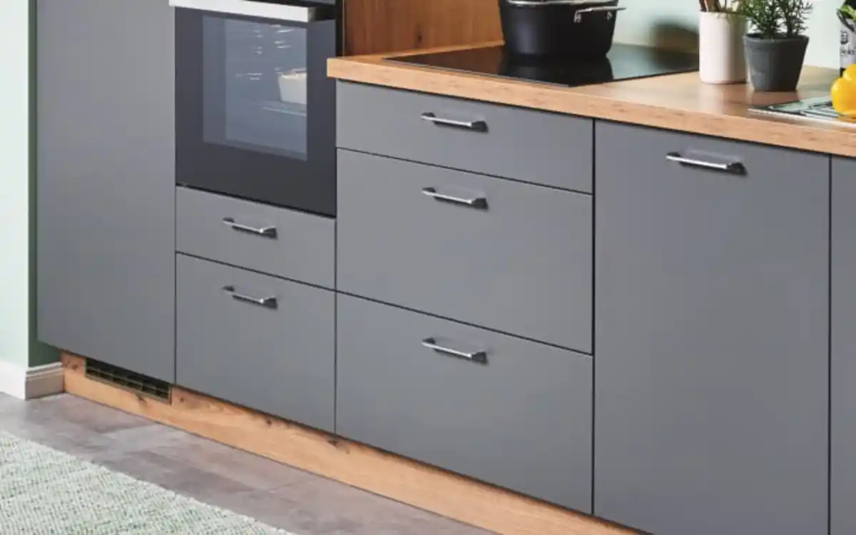 Bild 4 von Express Küchen - Einbauküche Wida/Plamos, anthrazit/Wildeiche Nachbildung, inkl. Elektrogeräte