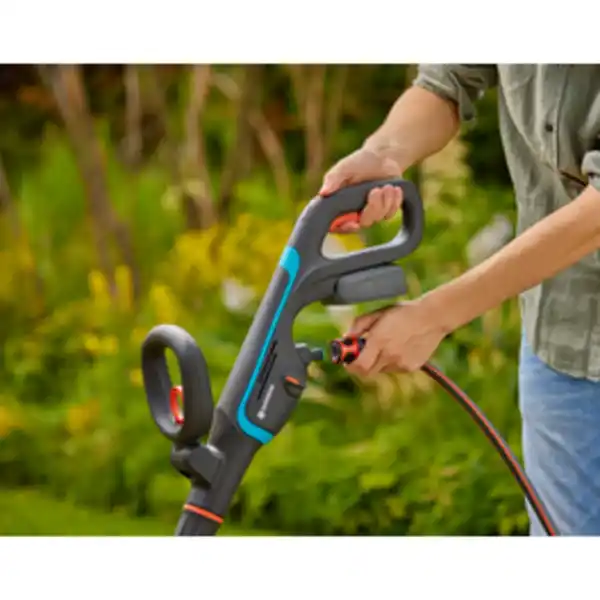 Bild 3 von GARDENA Akku-Reinigungsbürste, »AquaBrush«, LxBxH: 136,4x16,3x23,1 cm, grau