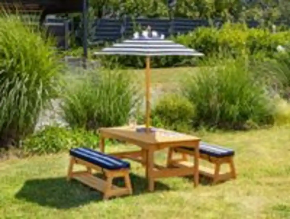 Bild 2 von Outdoor Kindersitzgruppe aus Tannenholz inkl. Schirm ca. 107 x 58 x 48 cm – Natur