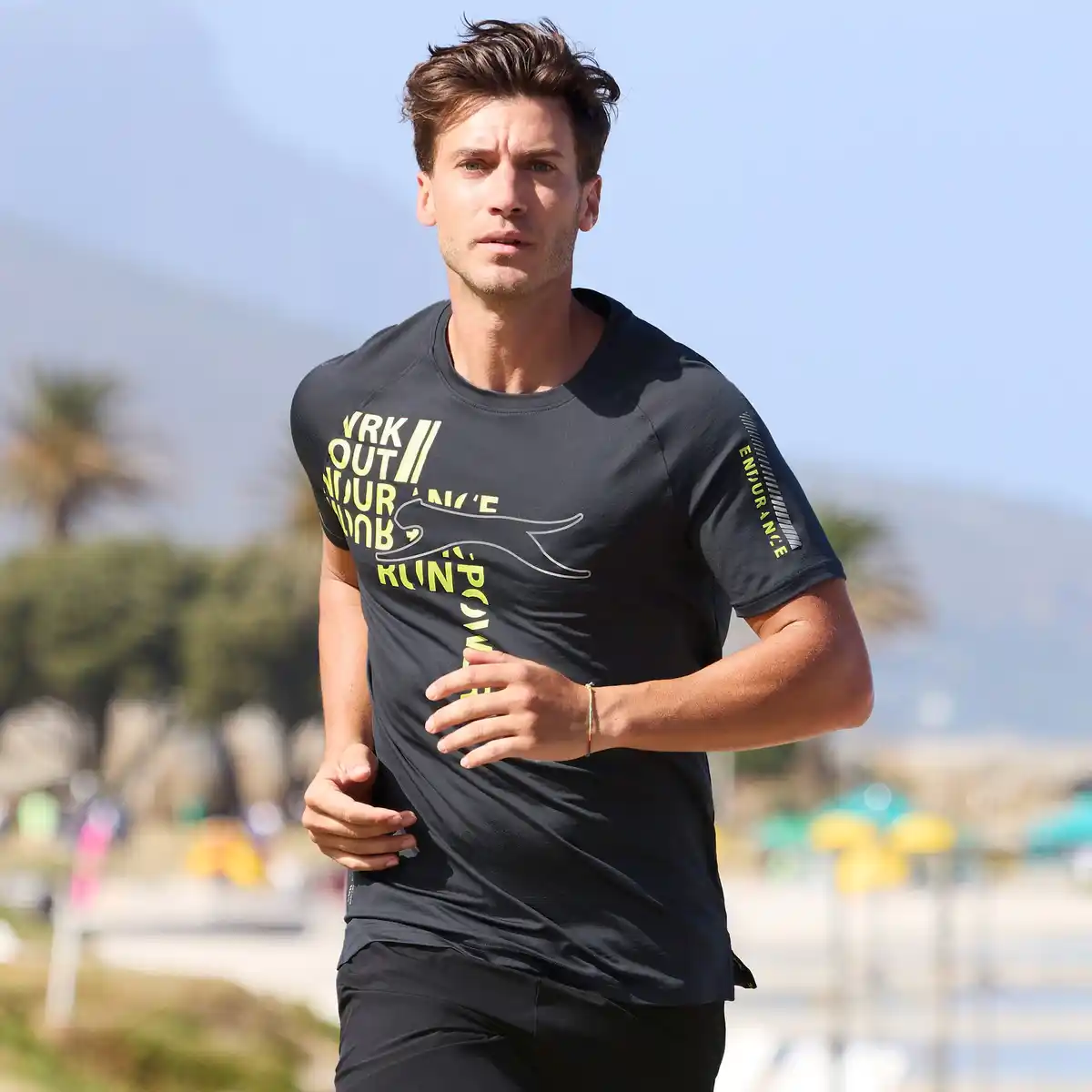 Bild 1 von Slazenger Herren-Funktions-T-Shirt mit reflektierendem Logo-Print