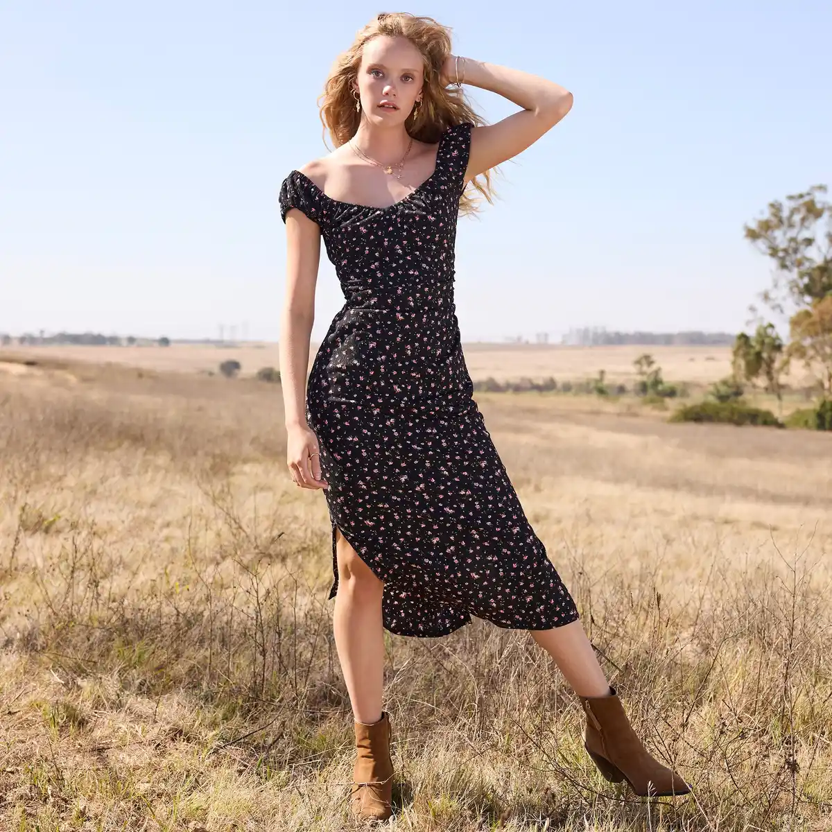 Bild 1 von Damen-Kleid mit Schnürung