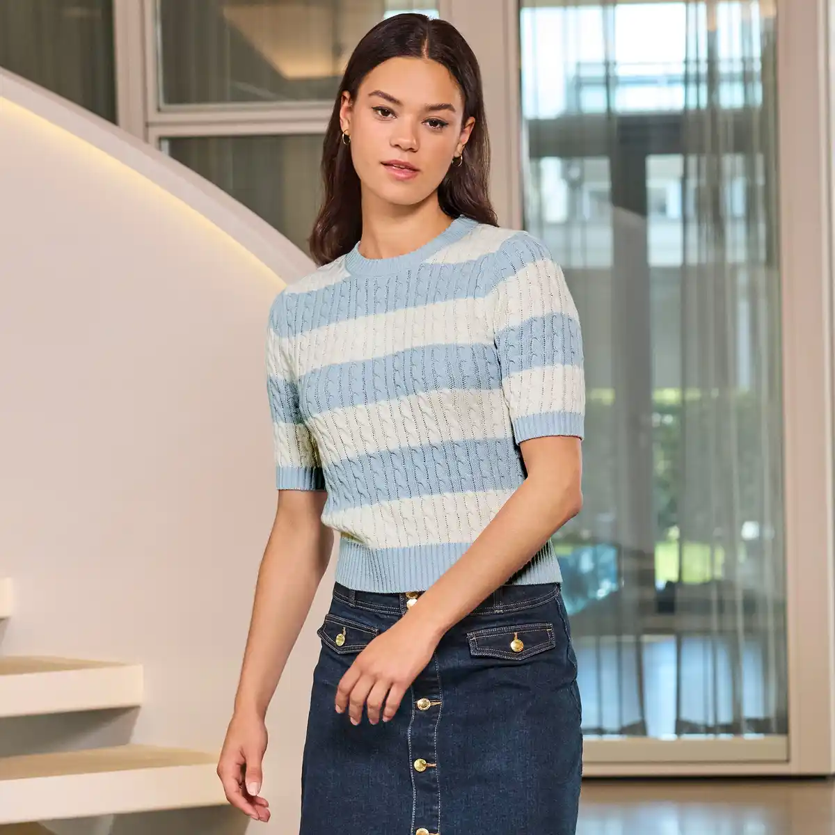 Bild 1 von Damen-Kurzarm-Pullover mit Zopfmuster