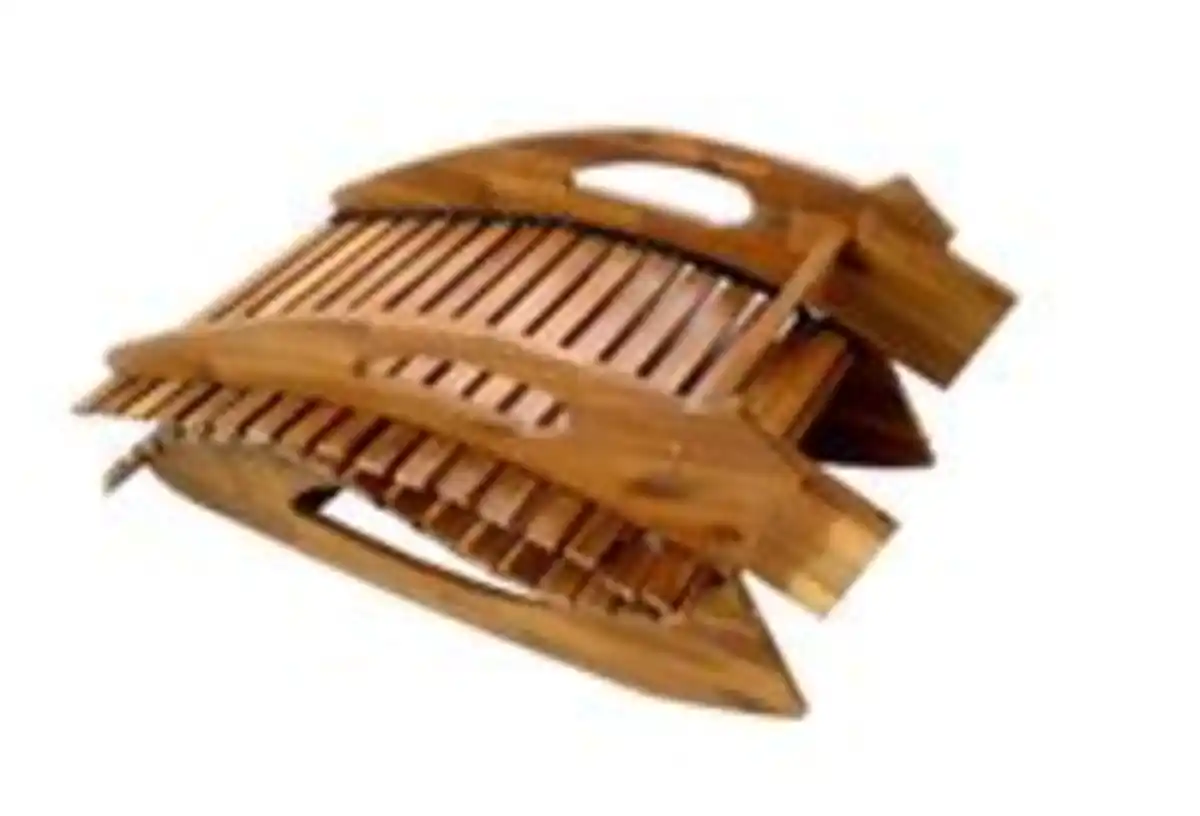 Bild 3 von Ergonomische Schwungliege / Saunaliege aus Akazienholz, faltbar