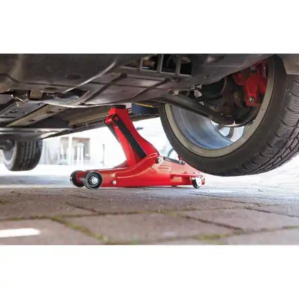 Bild 3 von Cartrend Rangierwagenheber lowered down 2 t