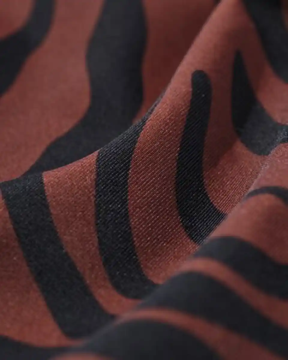 Bild 3 von Damen-Bikinihose Mila mit Zebramuster schokoladenbraun