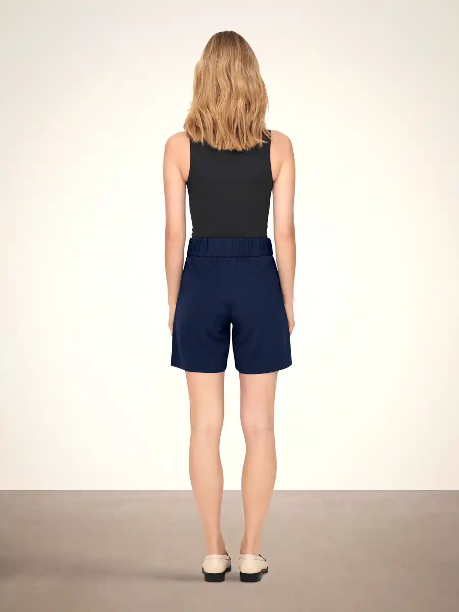 Bild 2 von JDY JDYLOUISVILLE CATIA L Shorts Schwarz