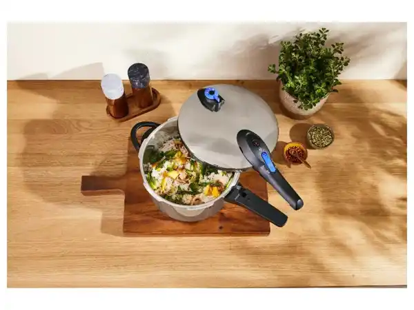 Bild 3 von SILVERCREST® Schnellkochtopf, Ø 22 cm