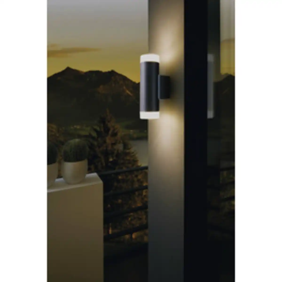 Bild 1 von EGLO LED-Außenwandleuchte »RIGA-LED«, 2x5W, schw./satiniert GU10, (HxL): 20,5 x 6,5 cm