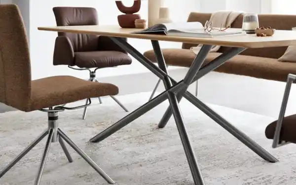 Bild 4 von Musterring - Esstisch Helmond, massive Wildeiche/schwarz