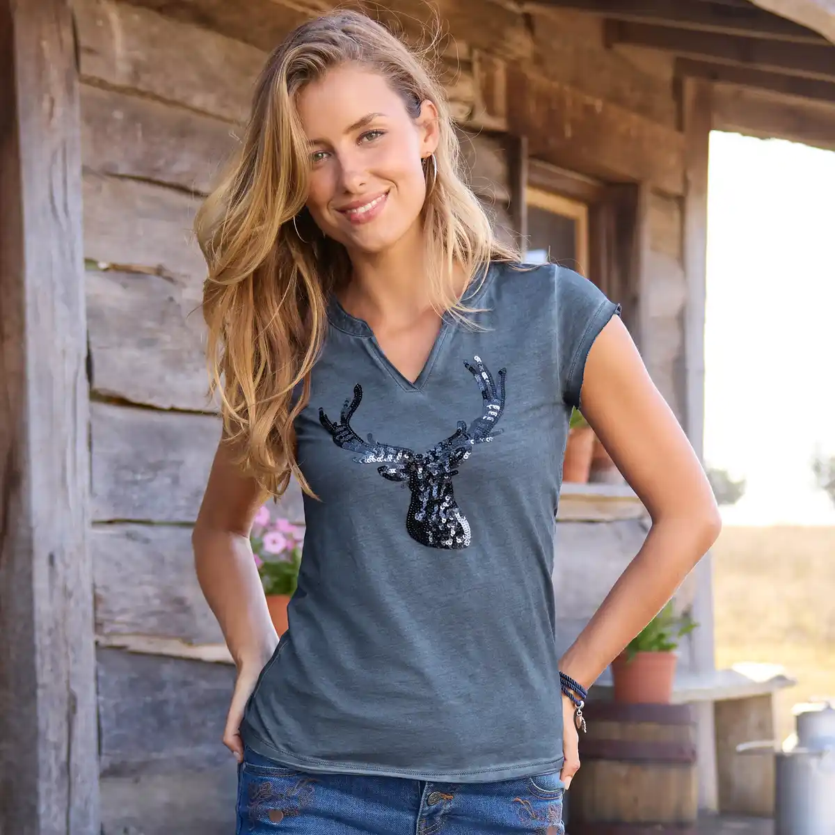 Bild 1 von Damen-Trachten-T-Shirt mit Hirsch-Motiv