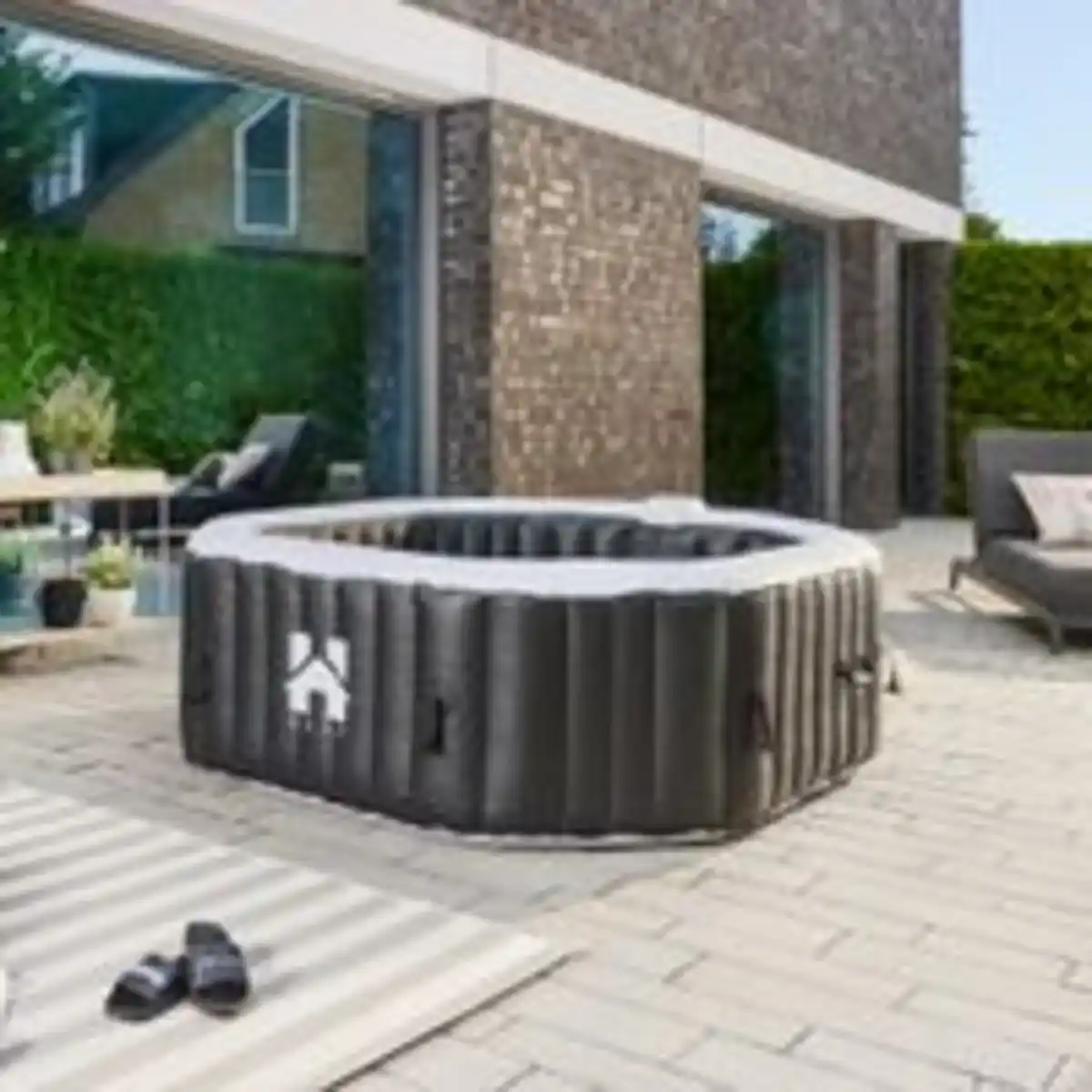 Bild 3 von Outdoor Whirlpool DROP- 6 Personen
