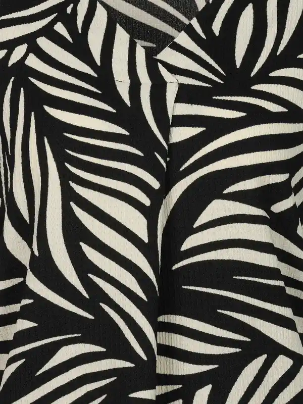 Bild 3 von Damen Crepe Shirt mit Alloverprint Schwarz